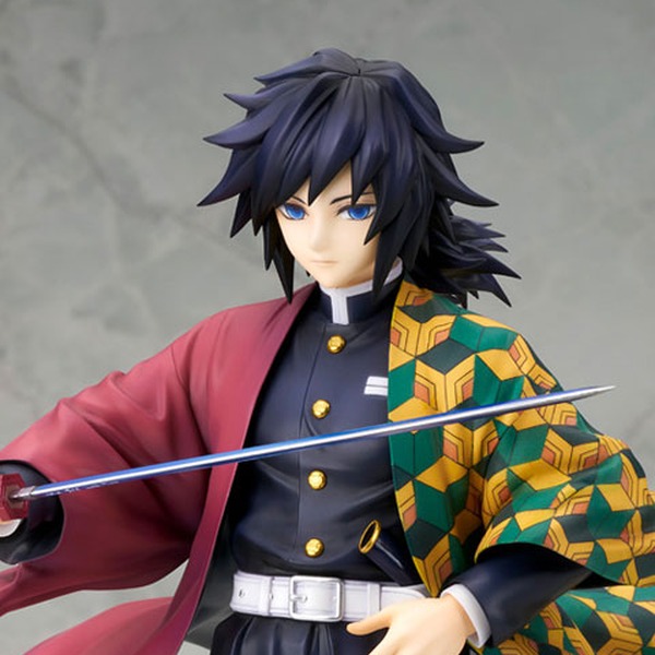 冨岡義勇（顔アップ）