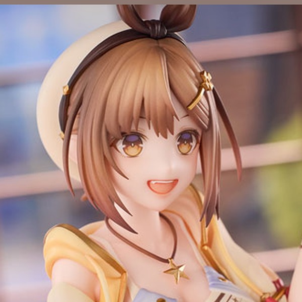 ライザリン・シュタウト（顔アップ）