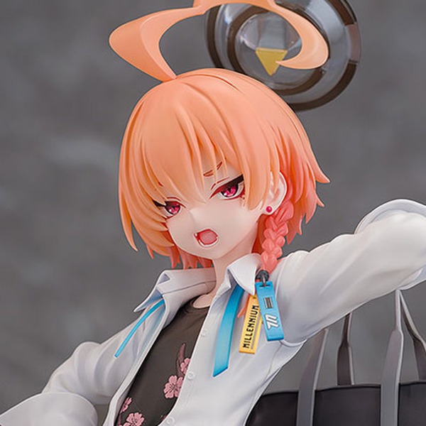 ブルーアーカイブ -Blue Archive- ネル(制服)（顔アップ）