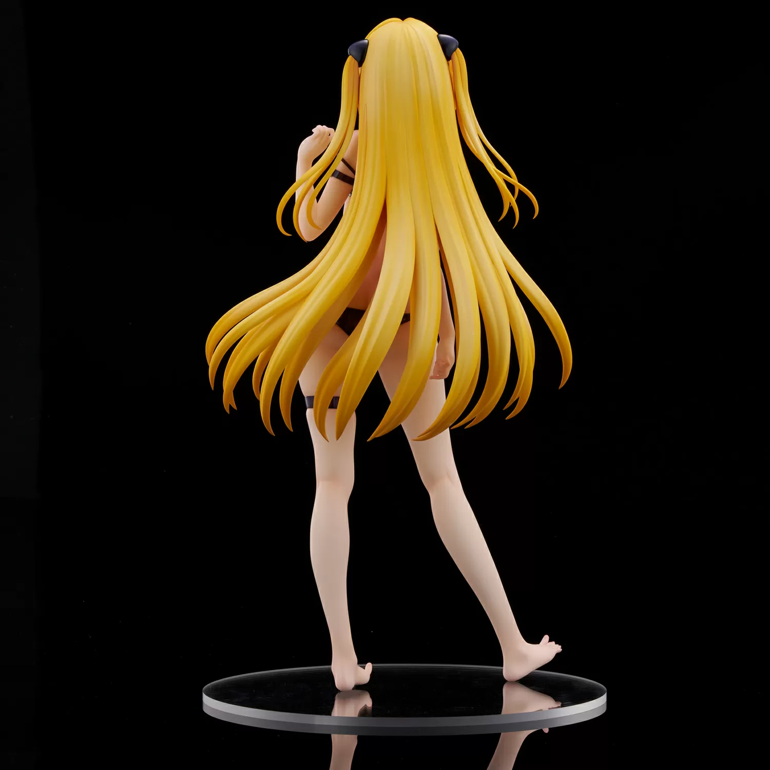 ユニクリ「水着シリーズ  金色の闇 」1/4サイズフィギュア (6)